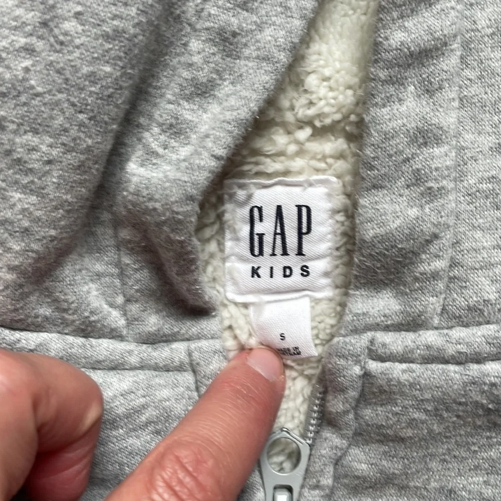 Gap Sherpa lined gray hoodie sweatshirt with red and black Buffalo plaid